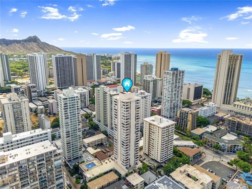 1904-2410 Cleghorn St, Honolulu, HI, 96815-3133 | Card Image