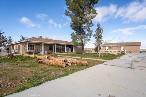 39441 140th St E, Palmdale, CA, 93591-2105 | Card Image