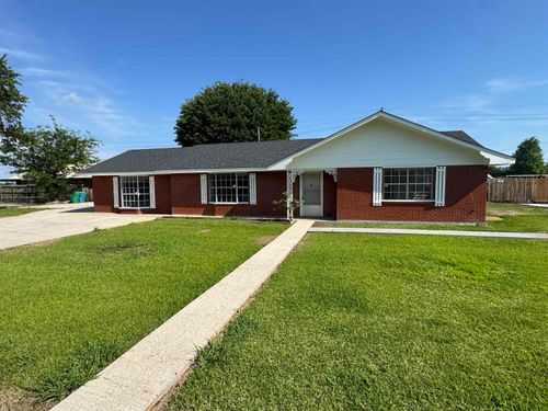 126 E 100th St, Cut Off, LA, 70345-3942 | Card Image