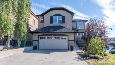 212 Sherwood Rise Nw, House detached with 6 bedrooms, 4 bathrooms and 2 parking in Calgary AB | Image 1