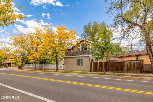711 W Santa Fe Ave, Flagstaff, AZ, 86001-5336 | Card Image