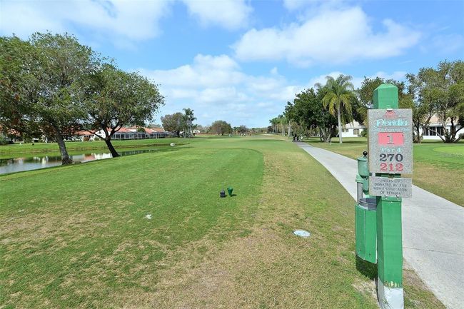 APT-202 - 4211 Caddie Dr E, Condo with 2 bedrooms, 2 bathrooms and null parking in BRADENTON FL | Image 59