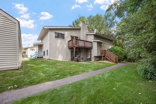 5503 E Bavarian Pass, Fridley, MN, 55432-6015 | Card Image