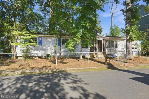 1623 Shady Side Dr, EDGEWATER, MD, 21037-1936 | Card Image
