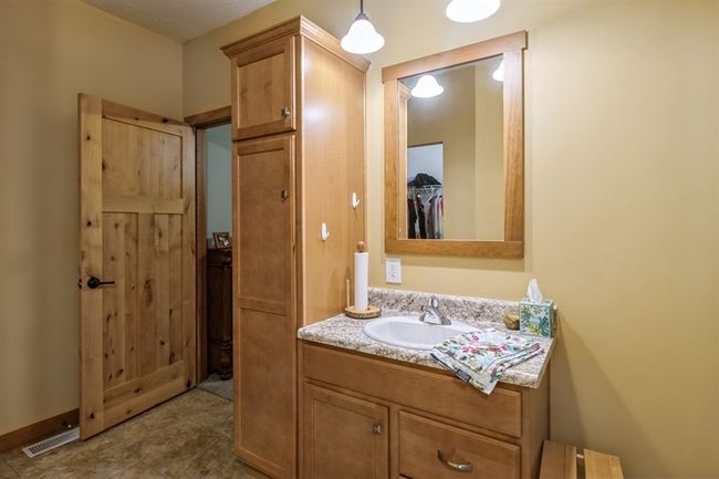 5365 Longhorn Trl, Home with 3 bedrooms, 2 bathrooms and null parking in Melrose IA | Image 15