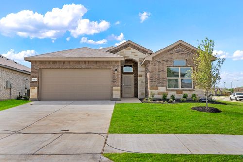 9712 Austin Hollow Rd, Crowley, TX, 76036-1494 | Card Image