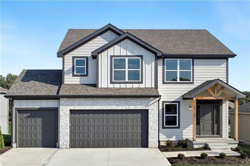 2332 Ne Andromada Ct, Blue Springs, MO, 64029-7829 | Card Image