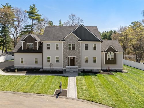 18 Druid Hill Ave, Burlington, MA, 01803-3608 | Card Image