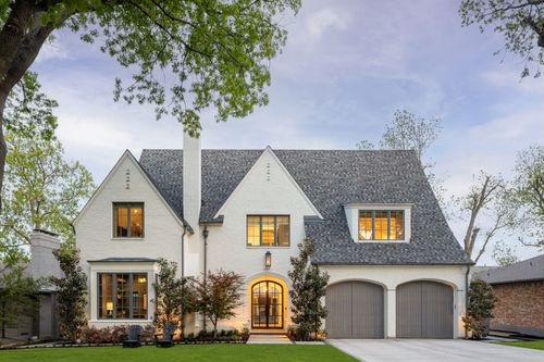 7002 Merrilee Ln, Dallas, TX, 75214-3229 | Card Image