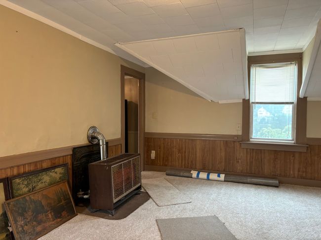 151 Union St, Home with 8 bedrooms, 3 bathrooms and 3 parking in Willimantic CT | Image 17