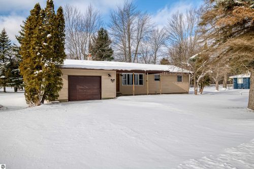 1021 W Kalkaska Rd, Kalkaska, MI, 49646-9551 | Card Image
