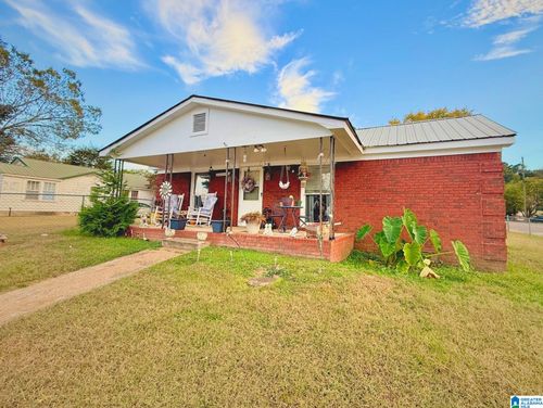 609 Memorial Dr, Piedmont, AL, 36272-1925 | Card Image