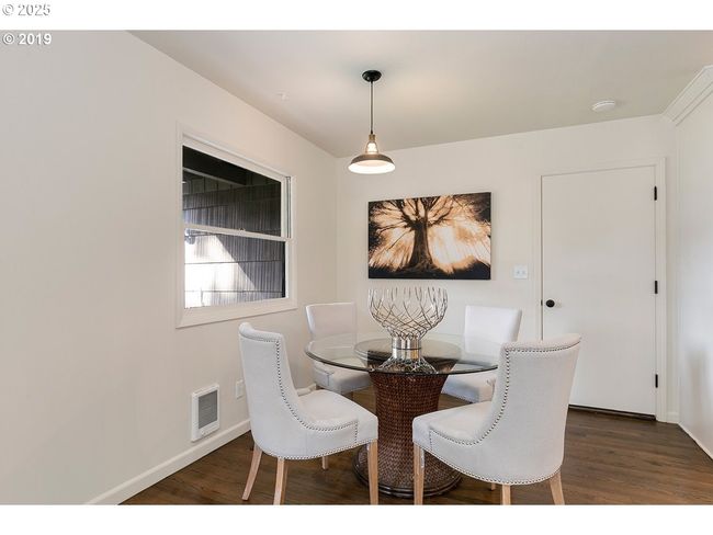 2747 Ne Bryant St, House other with 5 bedrooms, 2 bathrooms and 1 parking in Portland OR | Image 9