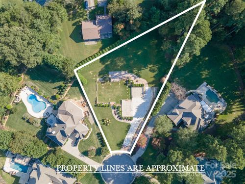 115 Misty Meadows Ct, Mooresville, NC, 28117-6416 | Card Image