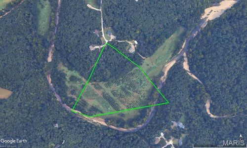 65 Oak Valley Dr, Troy, MO, 63379-2326 | Card Image