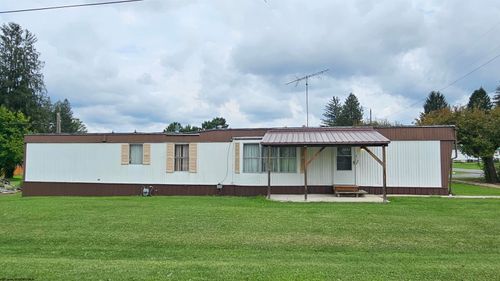 300 Johnson Bradshaw Street, Belington, WV, 26250 | Card Image