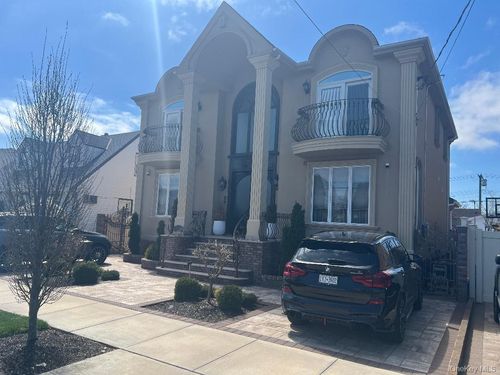 158-28 86th St, Howard Beach, NY, 11414-3001 | Card Image