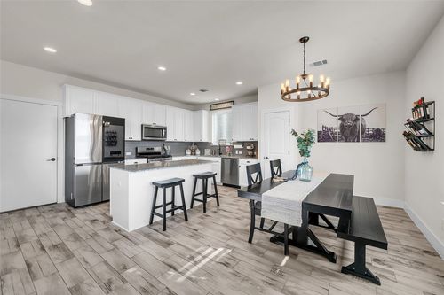 624 Saturnia Dr, Georgetown, TX, 78628-2263 | Card Image