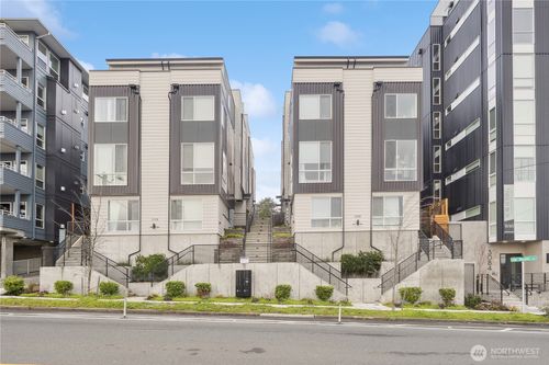 e-3104 Sw Avalon Way, Seattle, WA, 98126-2605 | Card Image