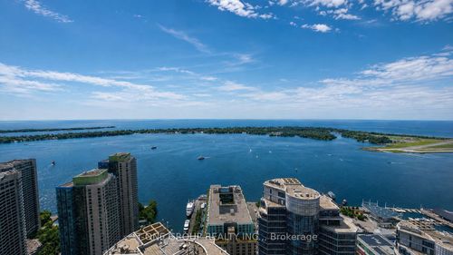 5209-10 York St, Toronto, ON, M5J0E1 | Card Image