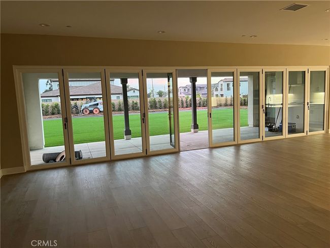 22046 Fig Tree Ln, House other with 6 bedrooms, 5 bathrooms and 3 parking in Chatsworth CA | Image 5