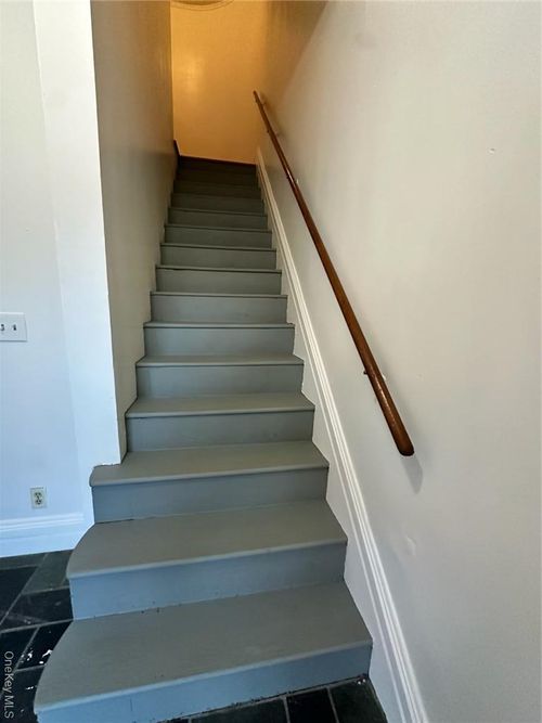 2-118 W Main St, Middletown, NY, 10940-4934 | Card Image