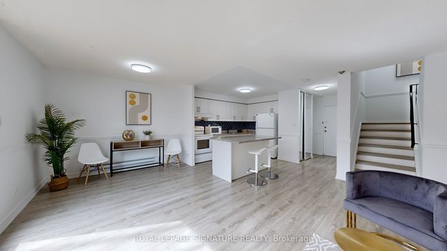 180 - 20 Moonstone Byway, Condo with 3 bedrooms, 2 bathrooms and null parking in North York ON | Image 5