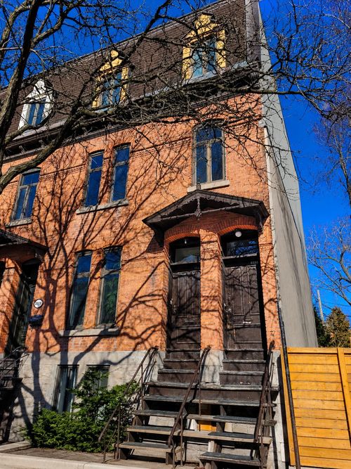 2227 Rue Quesnel, Montréal, QC, H3J1G3 | Card Image