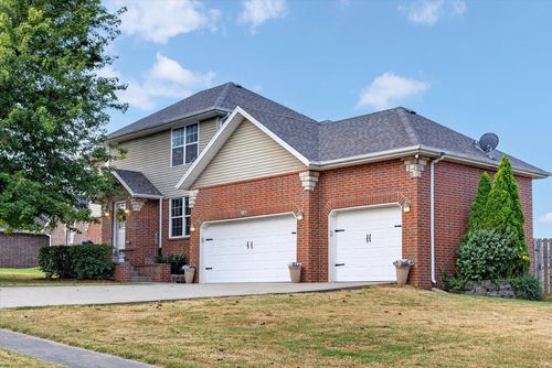 3291 N Eakins Ave, Springfield, MO, 65803-1196 | Card Image
