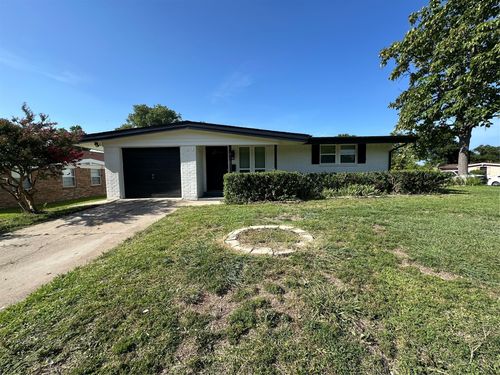 618 Henderson Cir, Garland, TX, 75040-7355 | Card Image