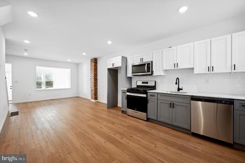 2549 S 62nd St, PHILADELPHIA, PA, 19142-3515 | Card Image