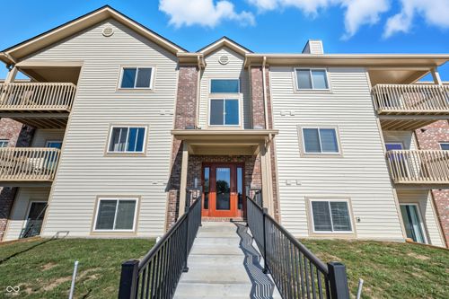 unit-9-12515 Timber Creek Dr, Carmel, IN, 46032-7553 | Card Image