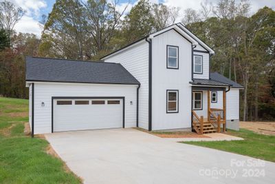 90 Scott Meadows Drive, House other with 3 bedrooms, 2 bathrooms and null parking in Asheville NC | Image 3