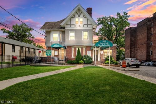 461 Mount Prospect Ave, Newark, NJ, 07104-2907 | Card Image