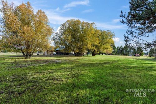 13076 Hill House Loop, Donnelly, ID, 83615 | Card Image