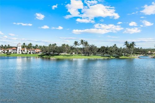4364 Montalvo Ct, NAPLES, FL, 34109-1375 | Card Image