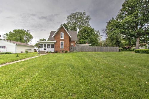 508 N Washington St, Mount Pulaski, IL, 62548-1063 | Card Image