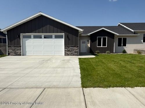 1941 1st Avenue E, Dickinson, ND, 58601 | Card Image
