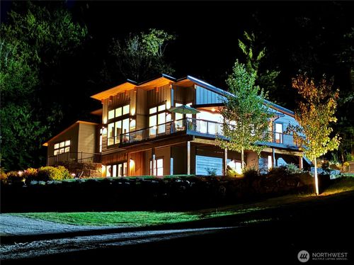 322 Manley Rd, Bellingham, WA, 98229-9330 | Card Image