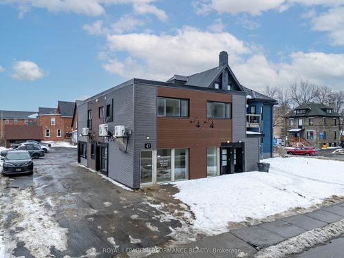 3-102 Sydney St, Cornwall, ON, K6H3H2 | Card Image