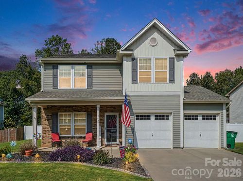 7420 Edgefield Ct, Matthews, NC, 28104-3309 | Card Image