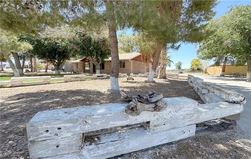 2025 Whipple Ave, Logandale, NV, 89021-9934 | Card Image