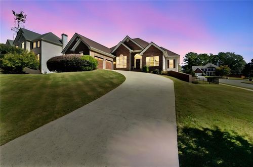 3722 Casteel Park Dr Sw, Marietta, GA, 30064-1690 | Card Image