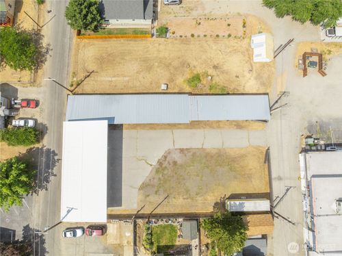 106 W Pleasant Ave, Cashmere, WA, 98815-1031 | Card Image