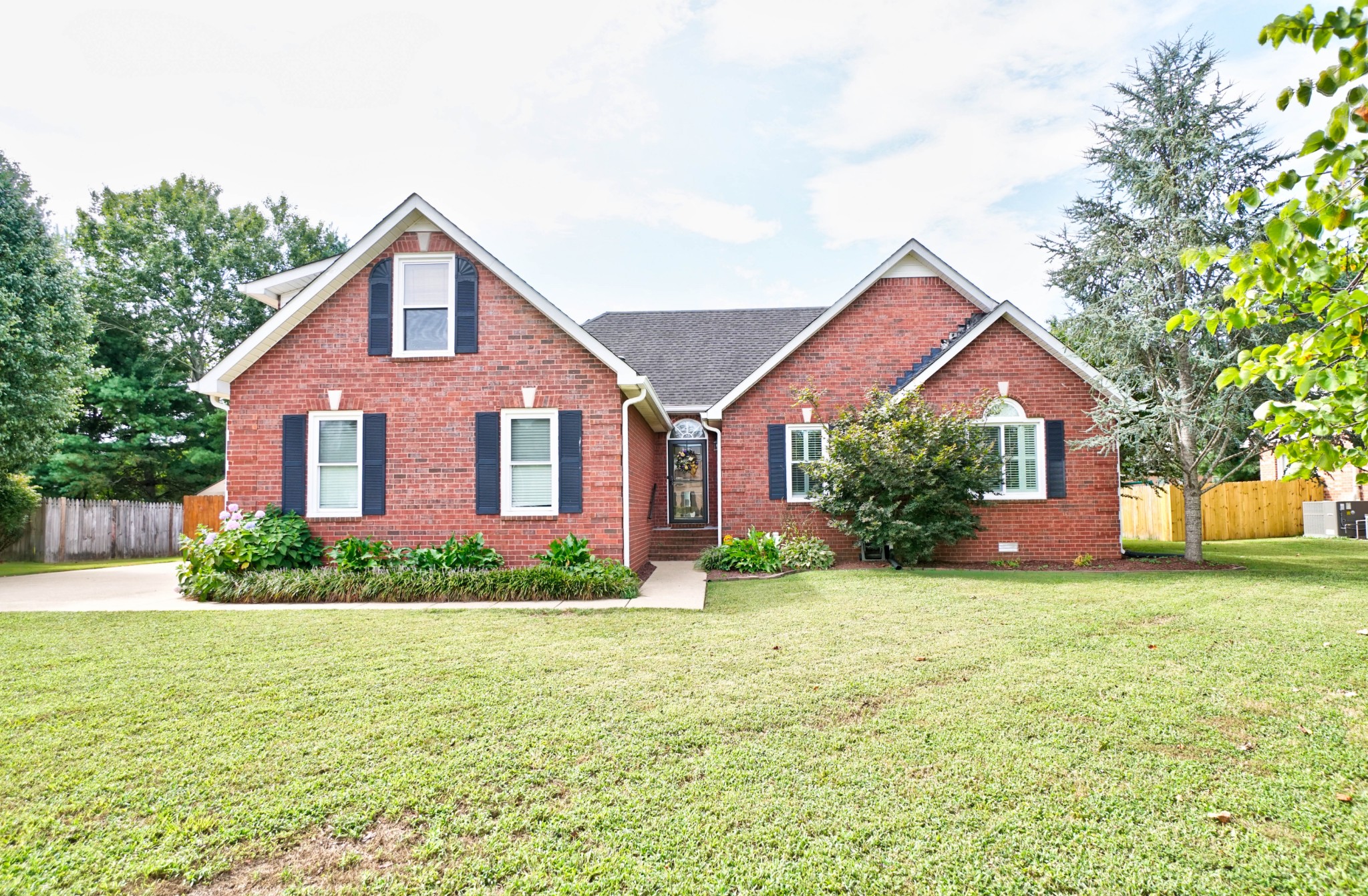Bridget Dr, Murfreesboro, TN 37129