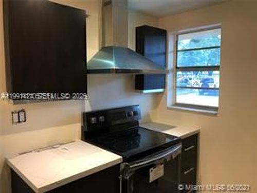 apt-125-1540 Ne 191st St, Miami, FL, 33179-4106 | Card Image