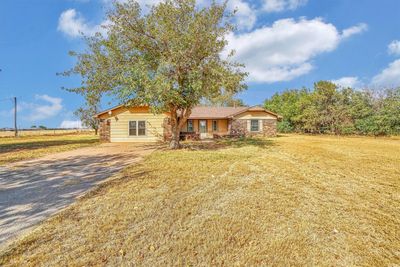 20477 E County Road 158, House other with 3 bedrooms, 2 bathrooms and null parking in Altus OK | Image 1