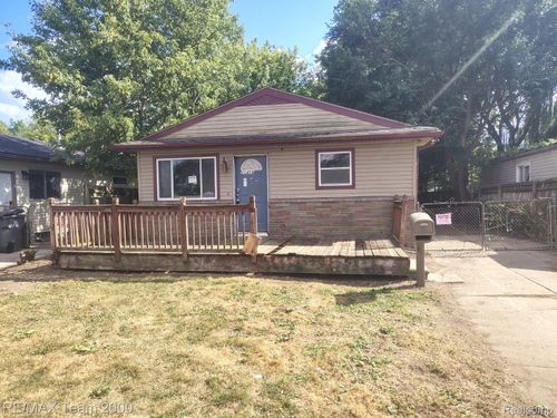 20458 Abrahm St, Clinton Township, MI, 48035-3434 | Card Image