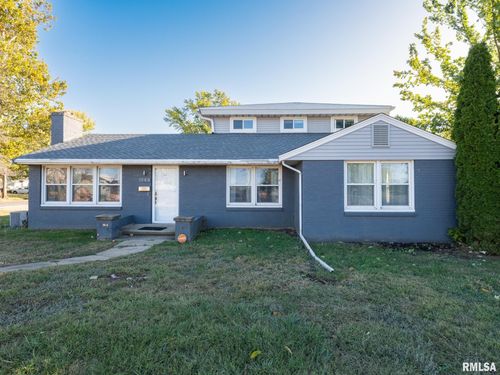 1844 Court St, Pekin, IL, 61554-5245 | Card Image