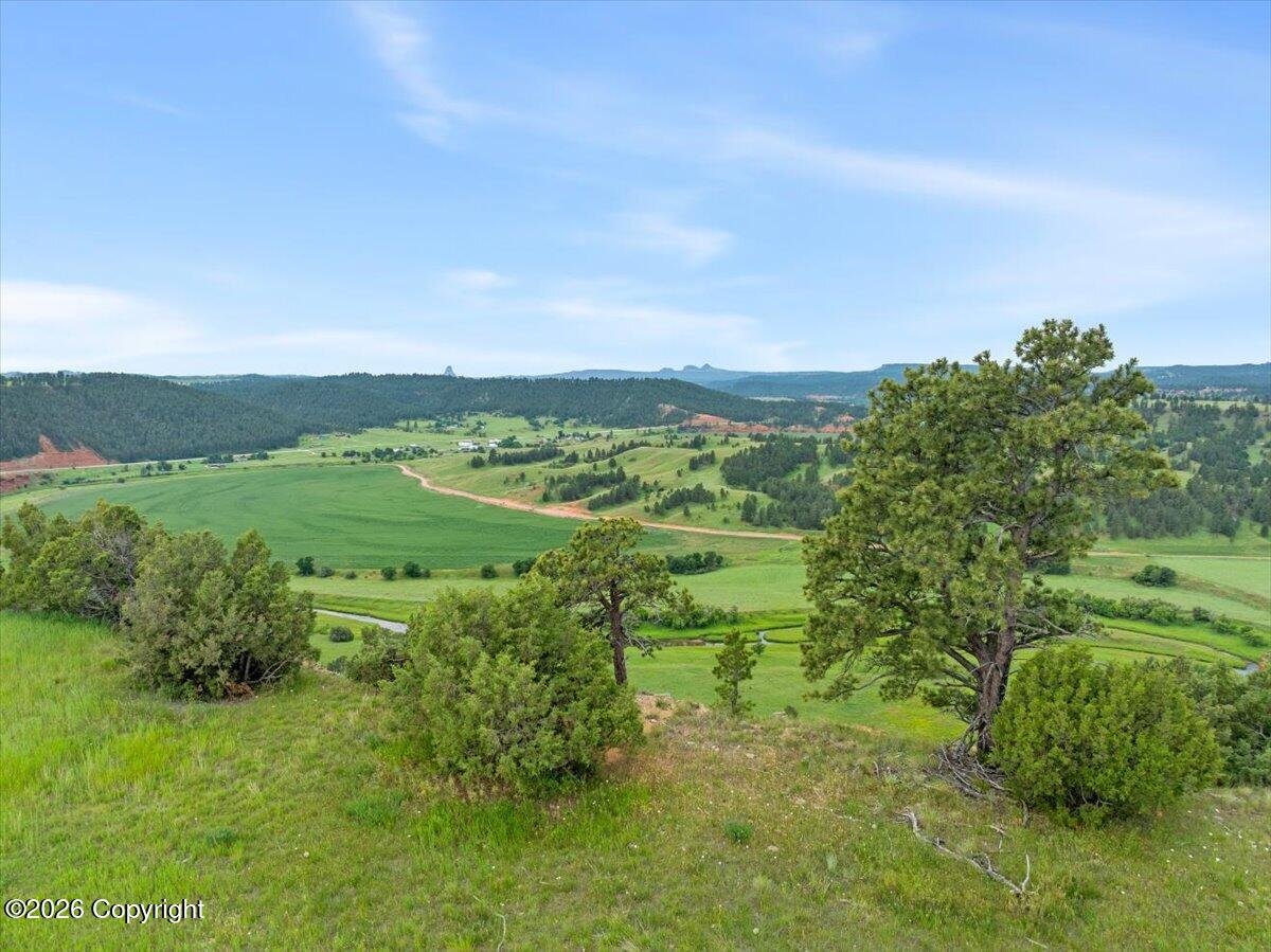 Land in Hulett 3